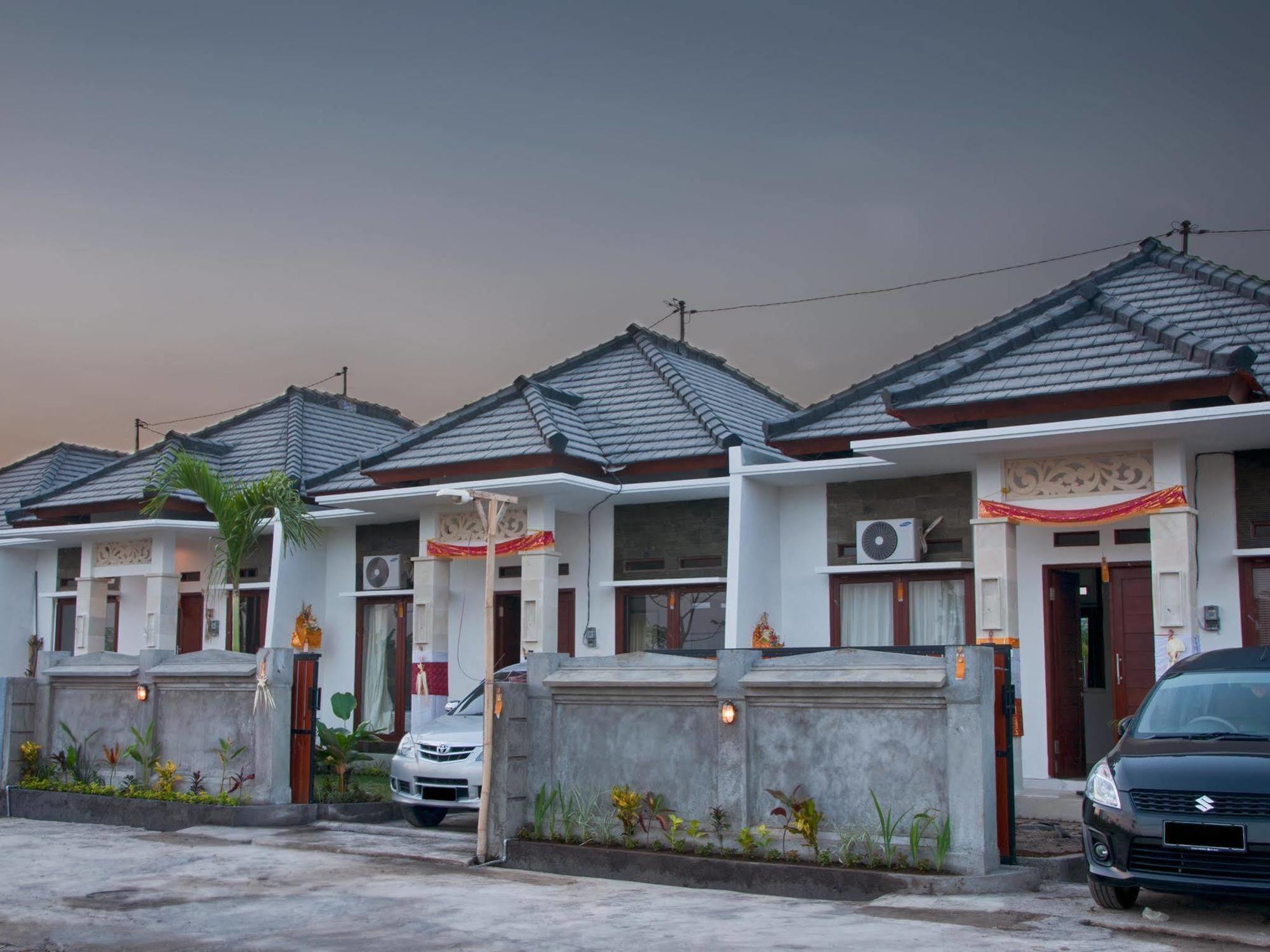 Villa Dencarik Banjar  Ngoại thất bức ảnh